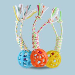 PELOTA HUECA CON CASCABEL Y NUDO/413102