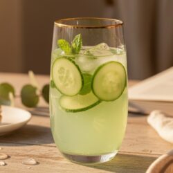 3017# VASO VIDRIO CON BORDE DORADO 6PCS/624079